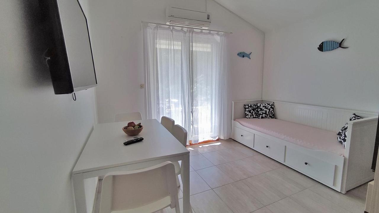 Apartmani Bodo Дрвеник Экстерьер фото