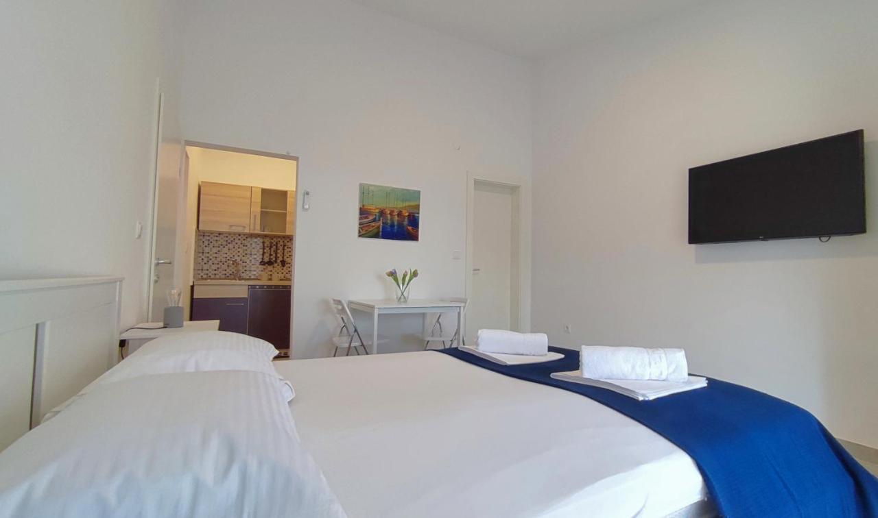 Apartmani Bodo Дрвеник Экстерьер фото